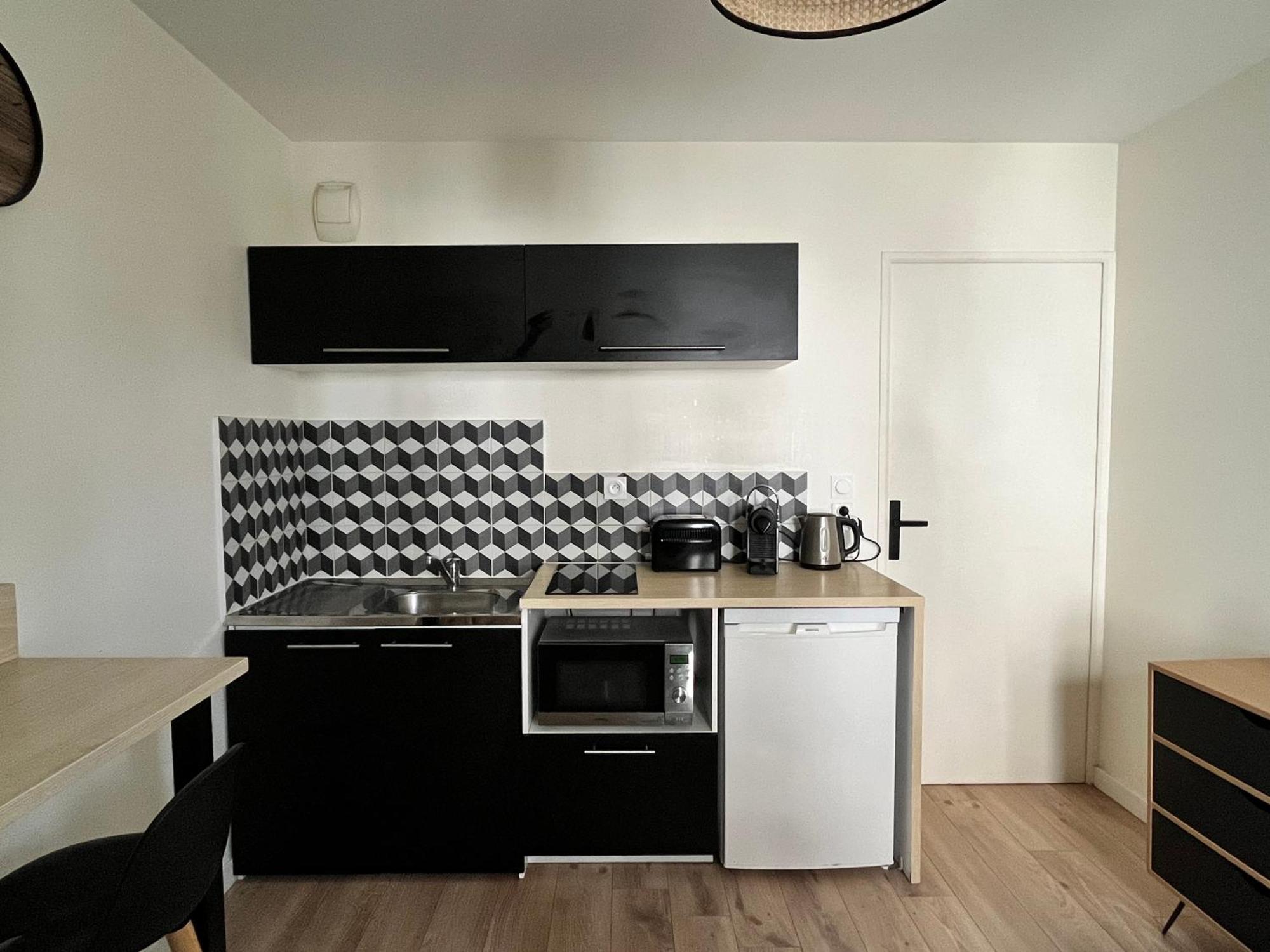 Agreable Studio Calme - Proche Tramway Et Centre Nantes Ngoại thất bức ảnh